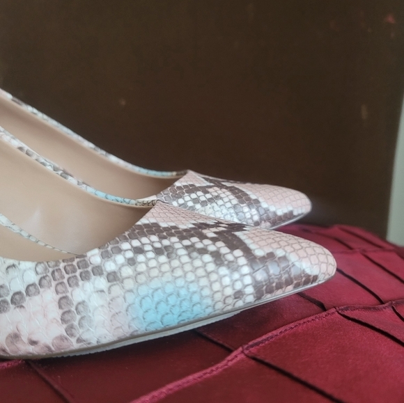 CALL It Spring Snake Print Leather Pointed Toe Pumps Size 5 - Picture 5 of 10